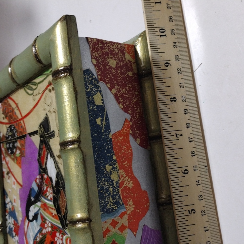 Mementos Box - Picture 8 of 11